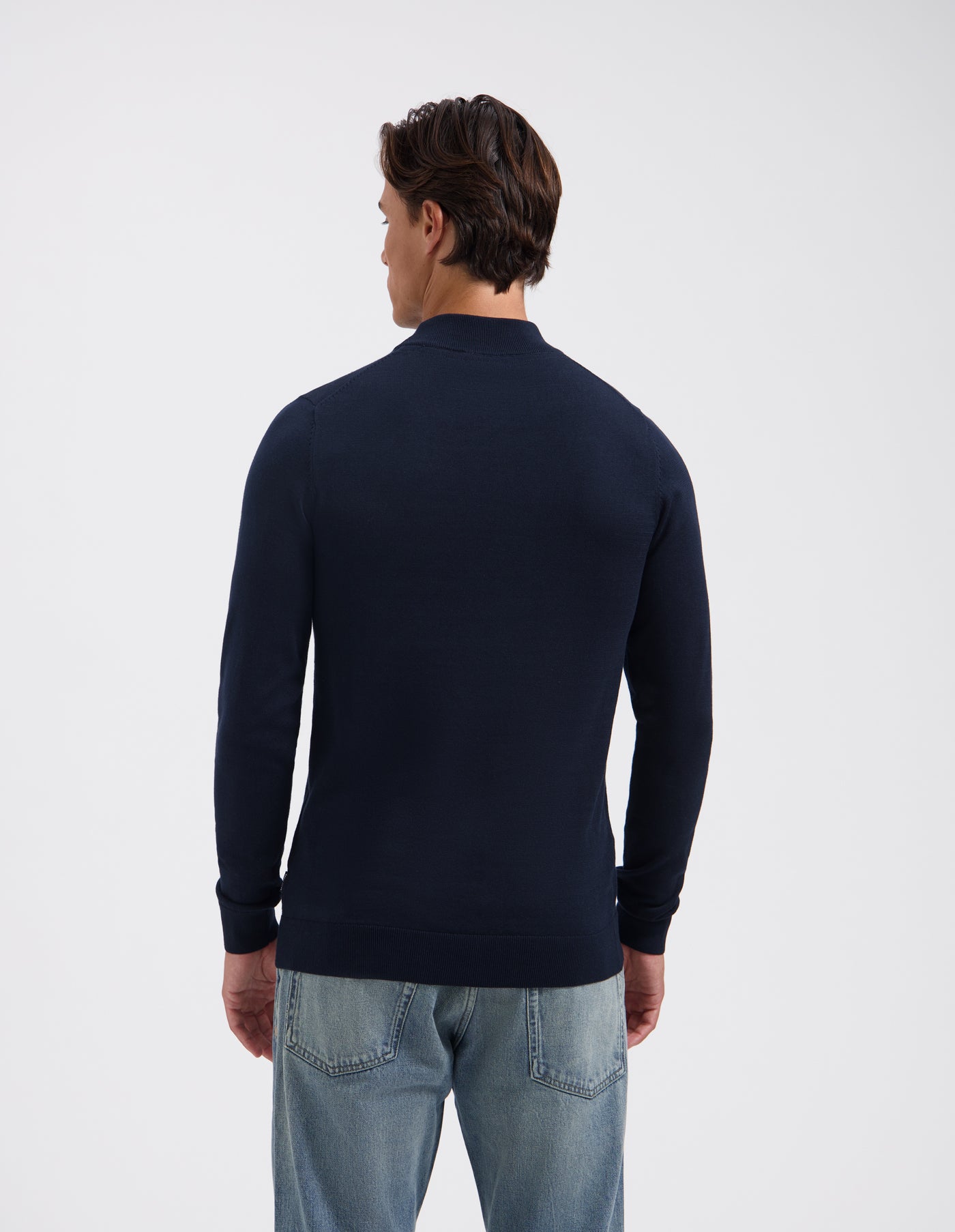 DARK NAVY