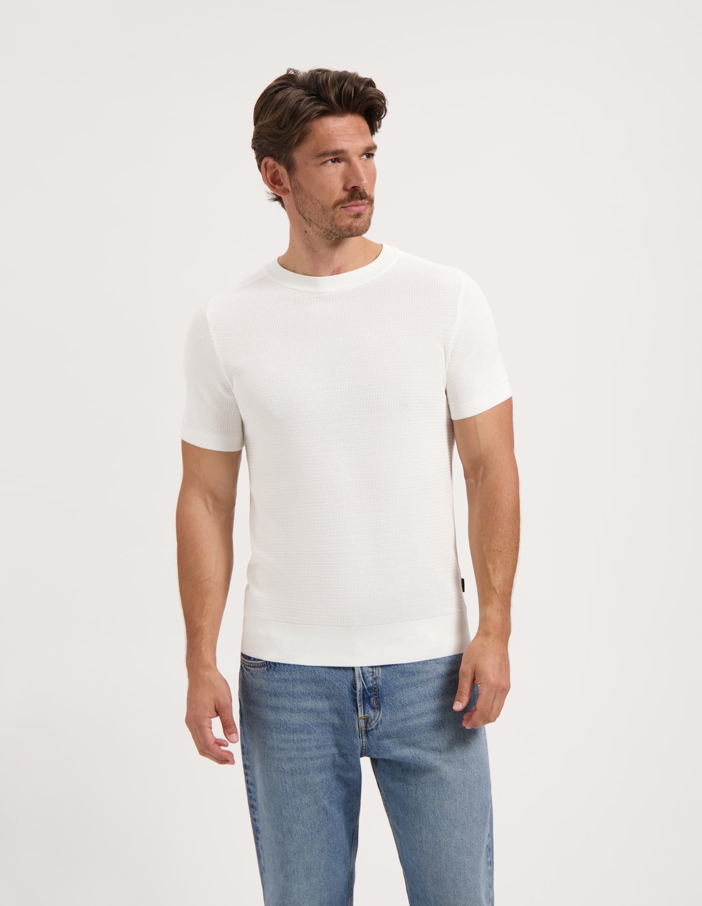10000 WHITE